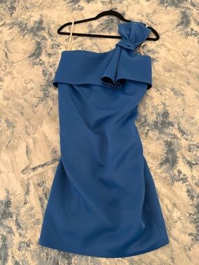 Halston Heritage Royal Blue One-Shoulder Bow Sheath Dress